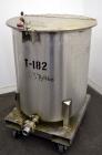 Used Water Cooling Corporation Tank, 100 Gallon, 304 Stainless Steel, Vertical. Approximately 31