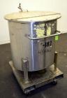 Used Water Cooling Corporation Tank, 100 Gallon, 304 Stainless Steel, Vertical. Approximately 31
