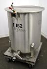 Used Water Cooling Corporation Tank, 100 Gallon, 304 Stainless Steel, Vertical. Approximately 31