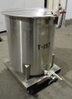 Used Water Cooling Corporation Tank, 100 Gallon, 304 Stainless Steel, Vertical. Approximately 31