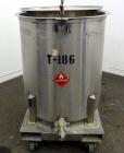 Used Water Cooling Corporation Tank, 100 Gallon, 304 Stainless Steel, Vertical. Approximately 31
