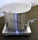 Used- Water Cooling Corporation Tank, 60 Gallon, 304 Stainless Steel, Vertical. Approximately 30-1/2