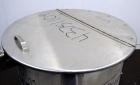 Used Water Cooling Corporation Tank, 60 Gallon, 304 Stainless Steel, Vertical. Approximately 30-1/2
