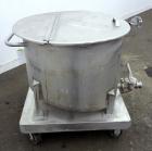 Used Water Cooling Corporation Tank, 60 Gallons, 304 Stainless Steel, Vertical. Approximately 30-1/2