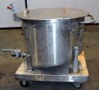 Used Water Cooling Corporation Tank, 60 Gallons, 304 Stainless Steel, Vertical. Approximately 30-1/2