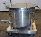 Used- Water Cooling Corporation Tank, 60 Gallons, 304 Stainless Steel, Vertical. Approximately 30-1/2