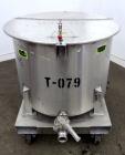 Used Water Cooling Corporation Tank, 60 Gallons, 304 Stainless Steel, Vertical. Approximately 30-1/2
