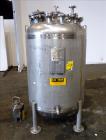 Used Watson Metal Masters Pressure Tank, 250 Gallon, 316L Stainless Steel, Vertical. 40