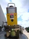 Used Watson Metal Masters Pressure Tank, 250 Gallon, 316L Stainless Steel, Vertical. 39.25