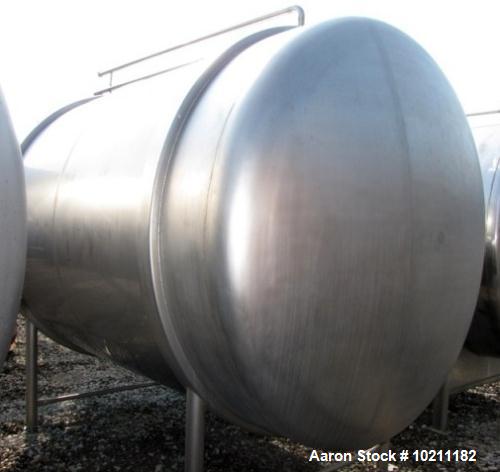 Used- 1800 Gallon Stainless Steel Tank