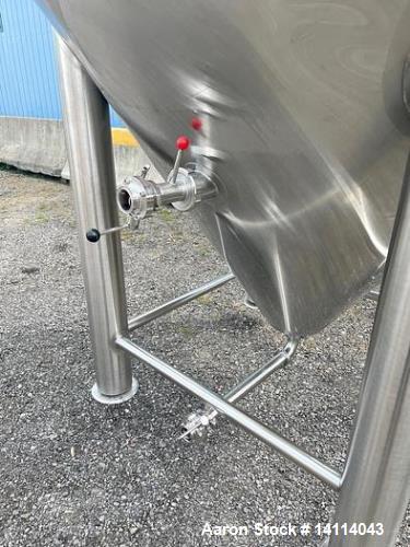 Unused- 2000 Gallon 304 Stainless Steel Jacketed Brewery Tank. Insulated. 51 BBL Brewery Tank. Jacketed for cooling, rated 36.25psi. Cone bottom discharge: 2" tri-clamp with pipe to side and butterfl...