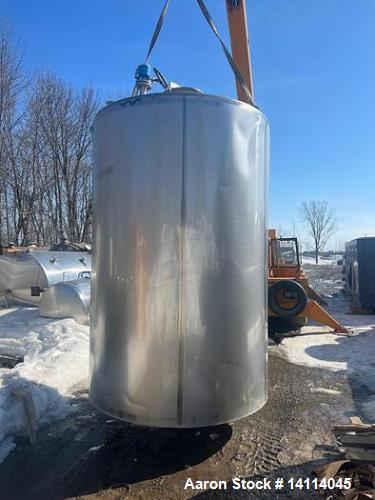 2000 Gallon Insulated Stainless Steel Tank