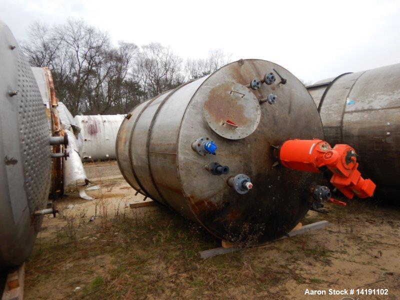 Used Stainless Steel Mix Tank, 3400 Gallon