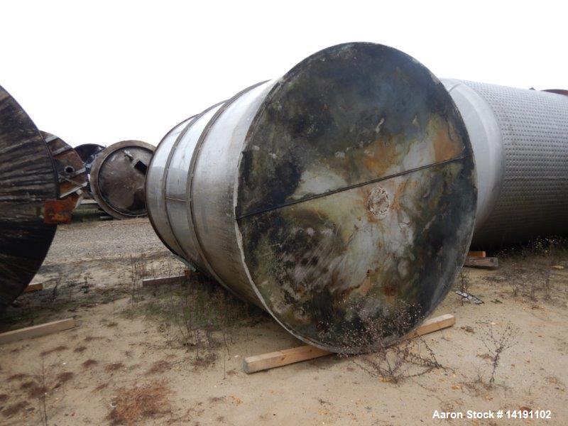 Used- Stainless Steel Mix Tank, 3400 Gallon