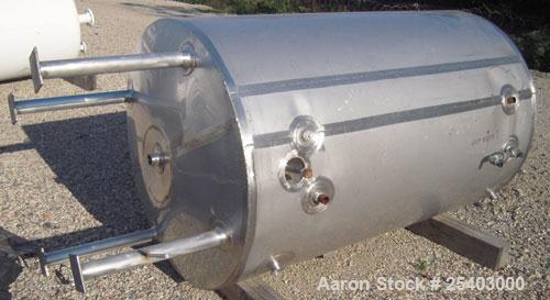 Used Alloy & Steel Fab tank, 1100 gallon, stainless steel, vertical. 68" diameter x 72" straight side. Flat top with 20" manway, sloped bottom. Bottom jacketed, rated 50 psi at 300 deg F. Agitator br...