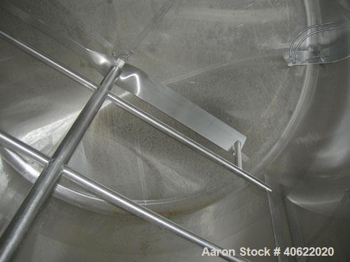 Used DCI tank, 3500 Gallon, 304 stainless steel, jacketed.  107" diameter x 91 3/16" straight side.  Dish top, sloped bottom.  12 3/4" bottom sidewall dimple jacket rated 150 psi @ 100 degrees F.  Ga...
