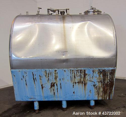 Used 2700 Gallon Stainless Steel Tank