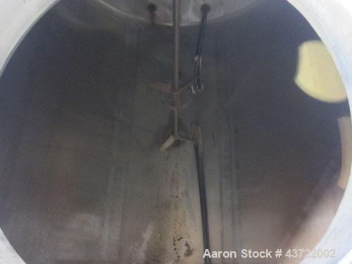 Used 2700 Gallon Stainless Steel Tank