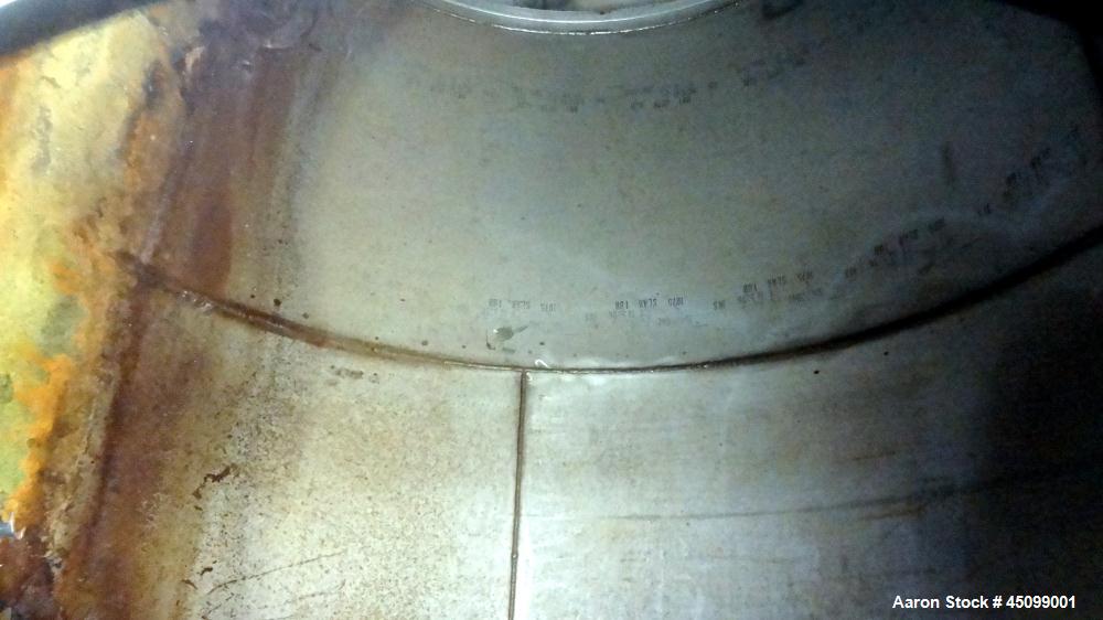 Used 2,000 Gallon Stainless Steel Tank