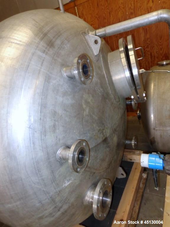 Used 1137 Gallon Stainless Steel Services LTD tank