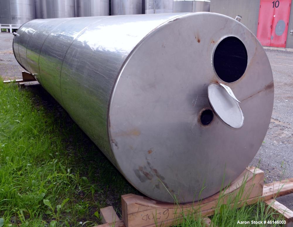 Tank, Approximate 1800 Gallon, Stainless Steel, Vertical.