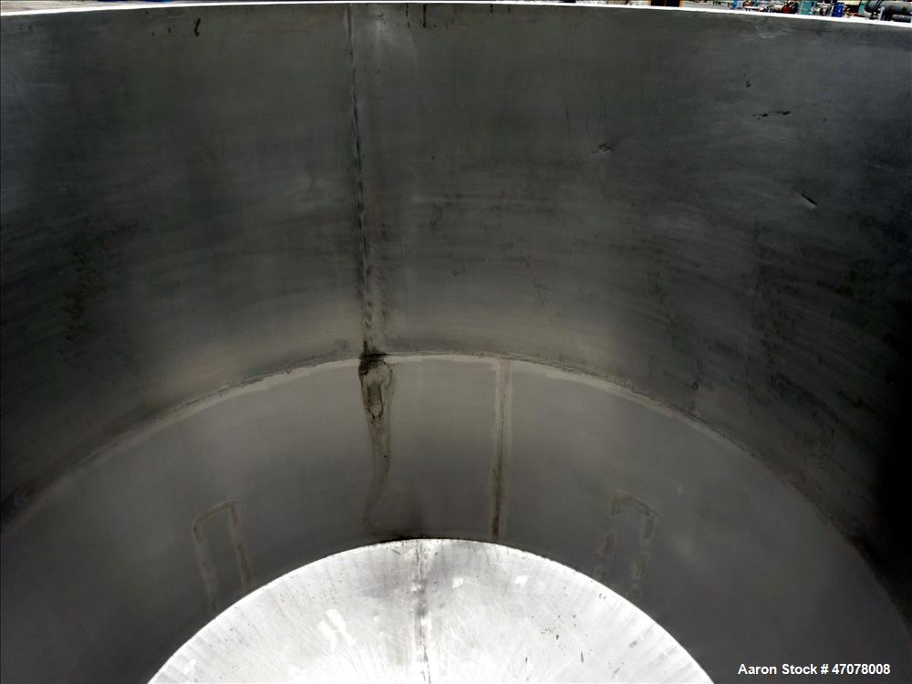 Used- Tank, Approximate 4,000 Gallon, 304 Stainless Steel, Vertical. Approximate 108" diameter x 105" straight side. Open to...