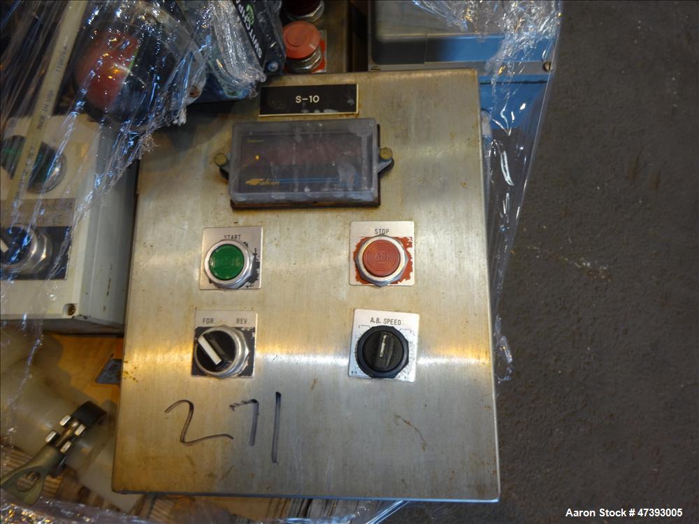 Used Mixing Tank, Approximate 2,000 Gallon, Stainless Steel, Vertical.