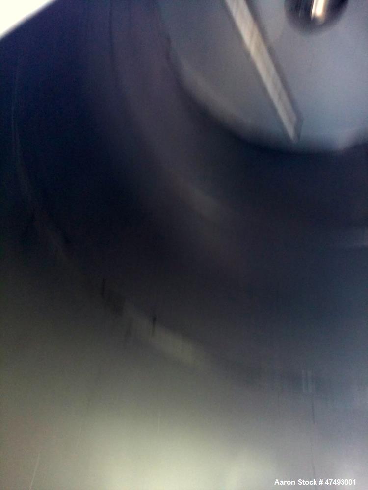 Approximate 2,642 Gallon (10,000 Liter) Stainless Steel Tank