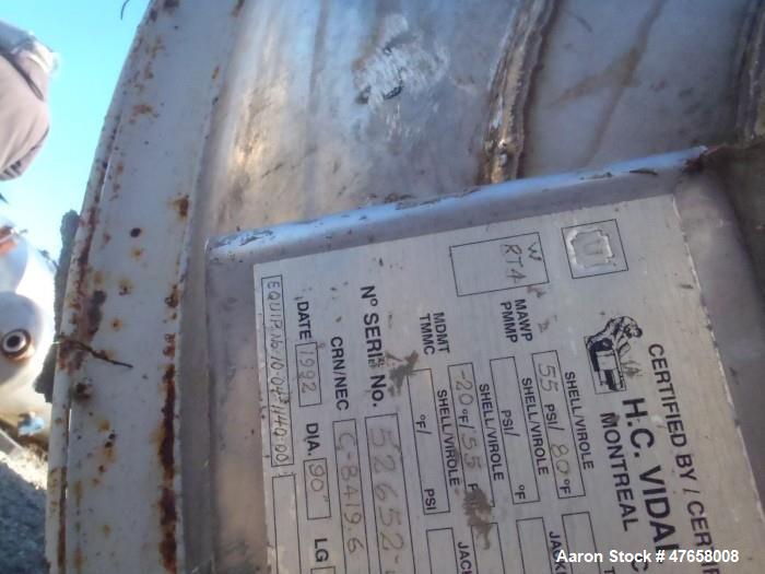 Used Tank, Approximately 4,000 Gallon, 304 Stainless Steel, Vertical