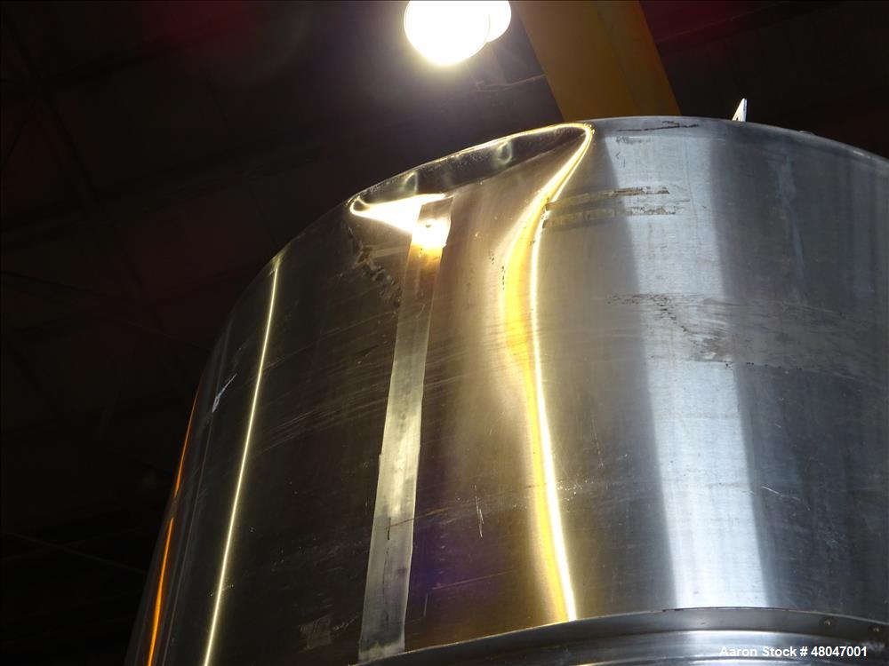 Used Tank, Approximate 3,200 Gallon, 316 Stainless Steel, Vertical