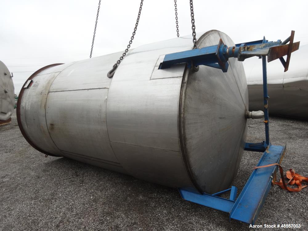 Used Areco Tank, Approximately 4800 Gallon, 304 Stainless Steel, Vertical.