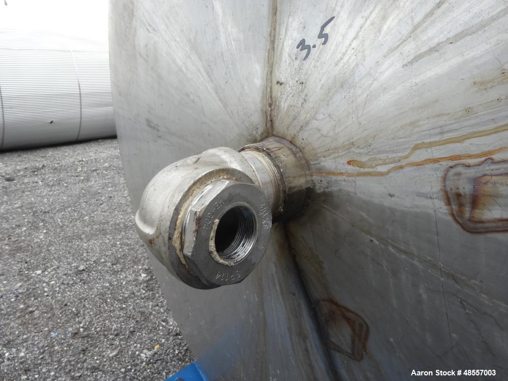Used Areco Tank, Approximately 4800 Gallon, 304 Stainless Steel, Vertical.