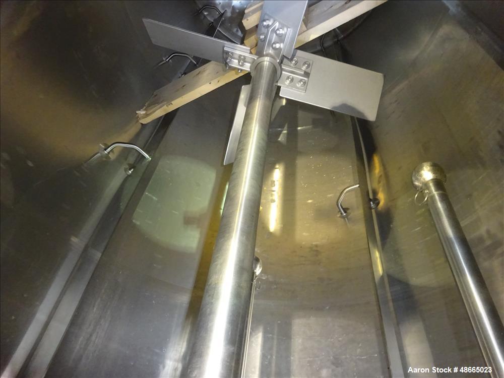 Used Mueller Jacketed Mix Tank, Approximate 1,600 Gallon, 316 Stainless Steel.