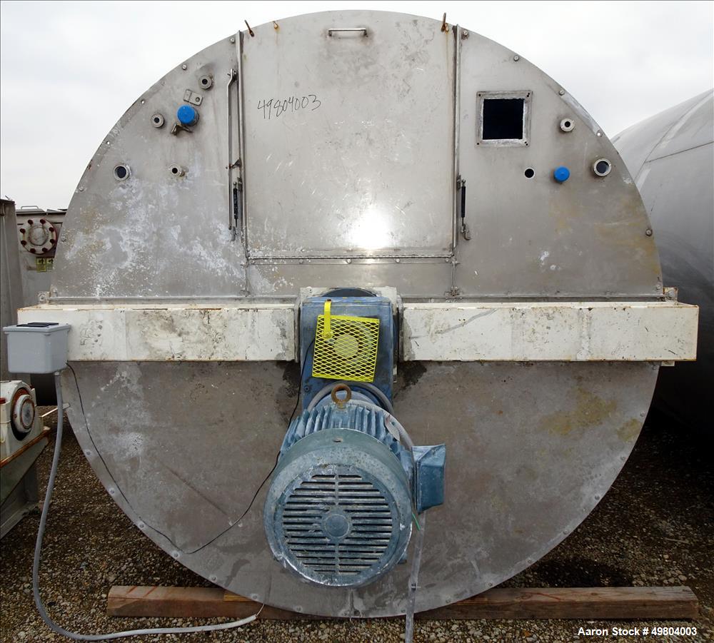 Used Bright Sheet Metal Tank, Approximately 3,000 Gallon, 304 Stainless Steel,