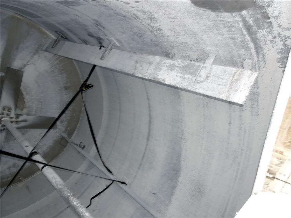 Used Bright Sheet Metal Tank, Approximately 4,000 Gallon, 304 Stainless Steel