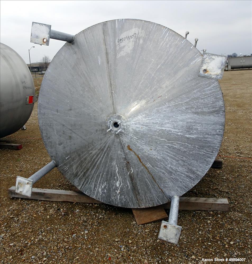 Used Bright Sheet Metal Tank, Approximately 1,000 Gallon, 304 Stainless Steel