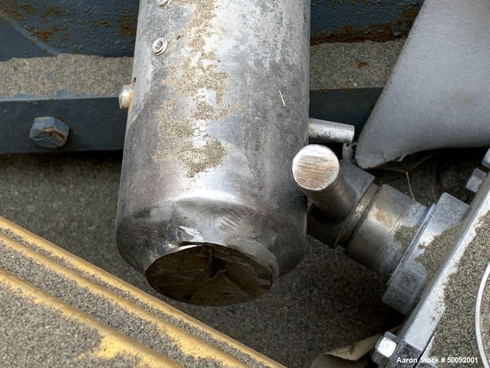 Used Tank, Approximate 2000 Gallon, Stainless Steel, Vertical.