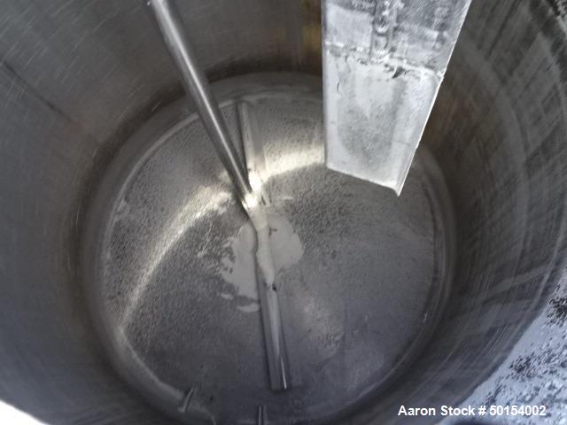 Used Damrow Tank, 2,400 Gallon, Stainless Steel, Vertical.