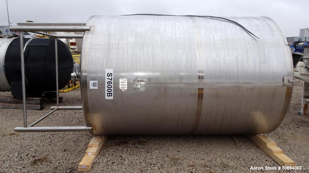 Used- Tank, 2300 Gallon, 316 Stainless Steel, Vertical.