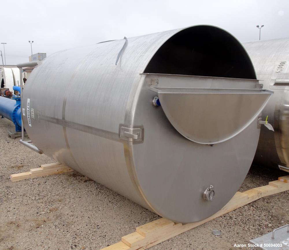 Used Tank, 2300 Gallon, 316 Stainless Steel, Vertical.