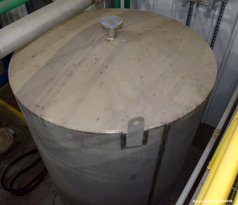 Par Piping & Fabrication 2,150 Gallon Stainless Steel Tank
