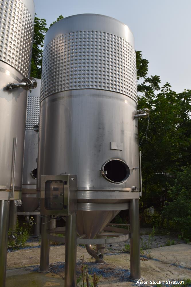 UNUSED- Criveller Ganimede Wine Fermentation Tank, 5.5 Ton Capacity, 1,200 Gallo