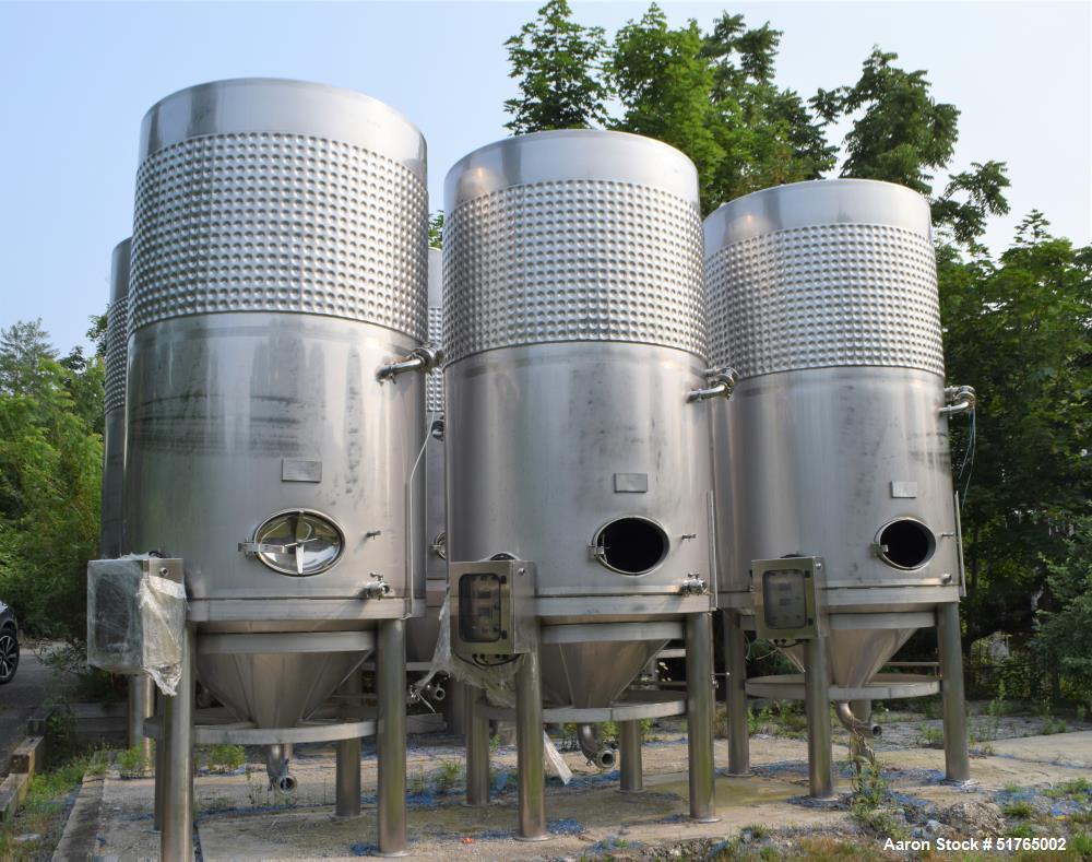 UNUSED- Criveller Ganimede Wine Fermentation Tank, 5.5 Ton Capacity, 1,200 Gallo