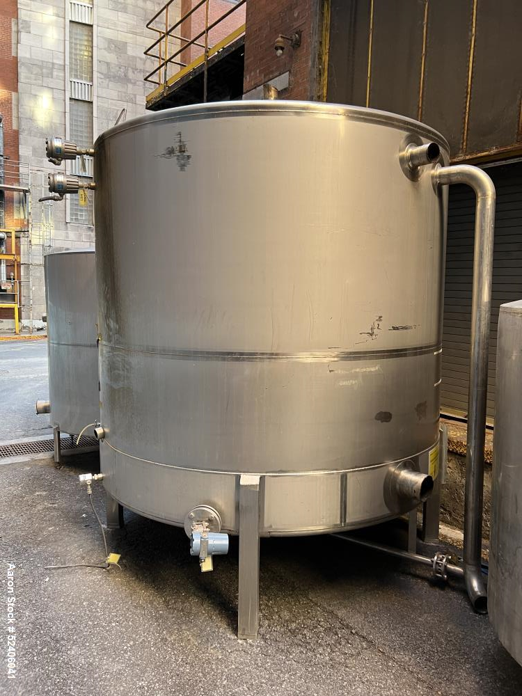 Used Falco Tank, Approximate 2500 Gallon, 304 Stainless Steel, Vertical. Approximate 96" diameter x 84" straight side, coned top & bottom. Mounted on 4 stainless legs. Serial# 2912.