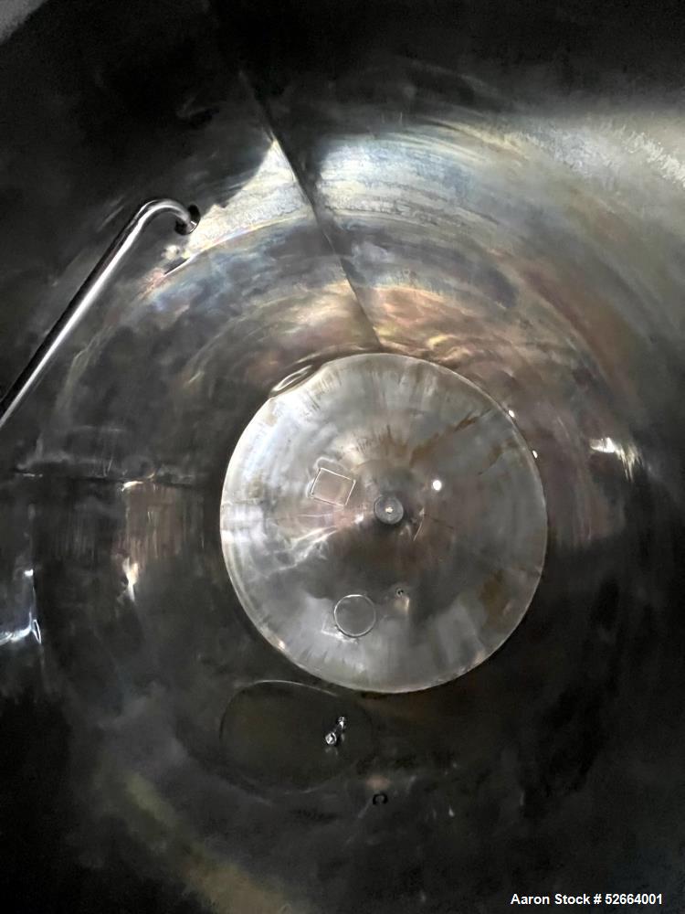 Used Bekadex-Spomasz 1,500-Gallon Stainless Steel Tank – Dimple Jacket, Vertical