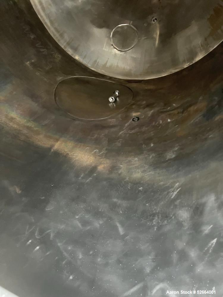 Used Bekadex-Spomasz 1,500-Gallon Stainless Steel Tank – Dimple Jacket, Vertical