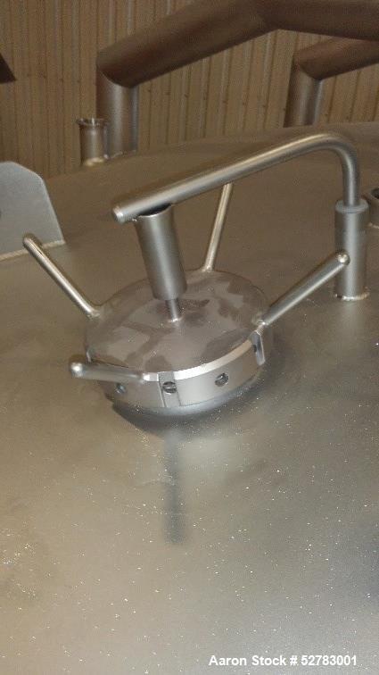 10,000 Liters (approximately 2,642 Gallon) Stainless Steel Insulated Process Tank