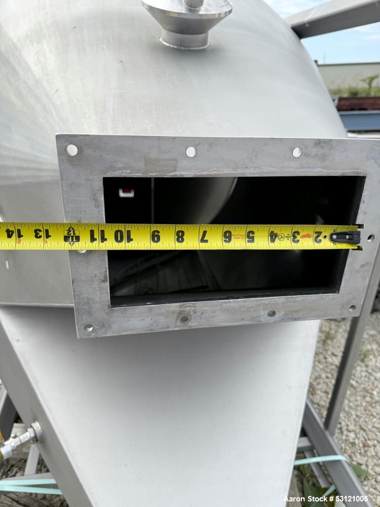 Stainless Steel Tank, Approximate 1,300 Gallon