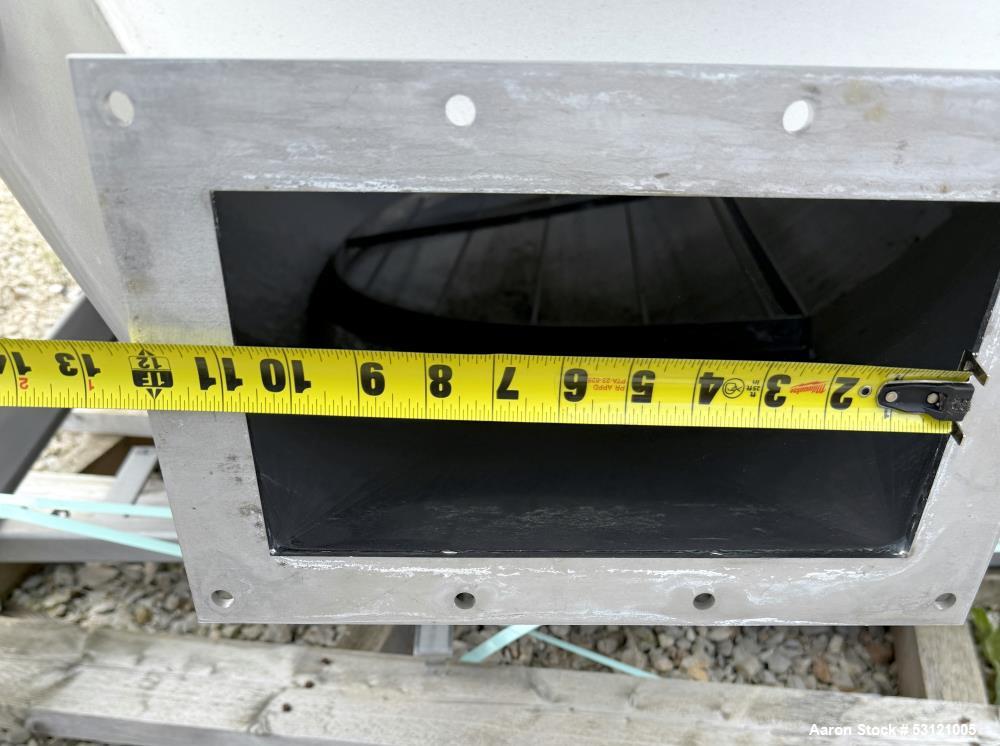 Stainless Steel Tank, Approximate 1,300 Gallon