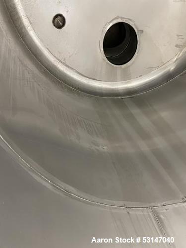L&A Process Systems Inc. 2,000 Gallon 304 Stainless Steel Tank.